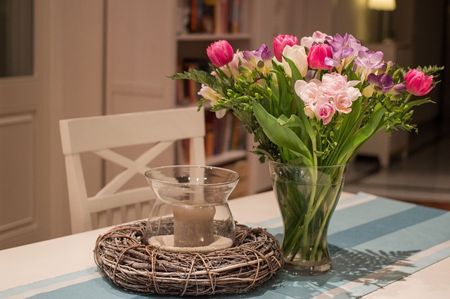Bring the outdoors in with your spring redecorating