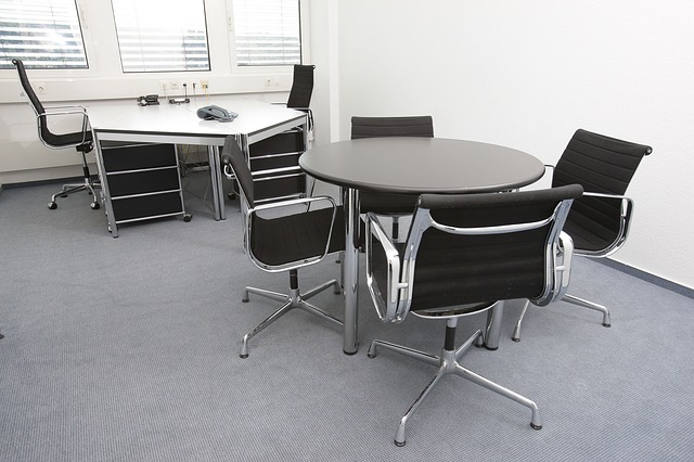 Office Furniture Reupholstery Service For Your Chicago Business Spaces