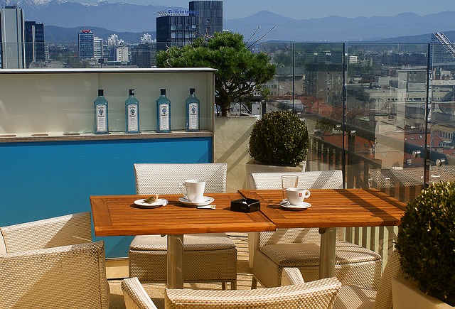 Preparing your New York Rooftop and Outdoor Furniture for Summer